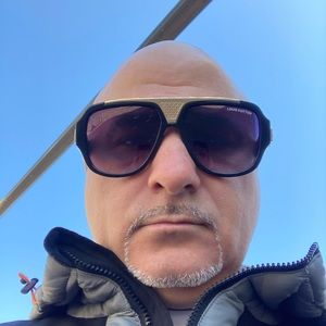 Meet your Posher, Kenneth